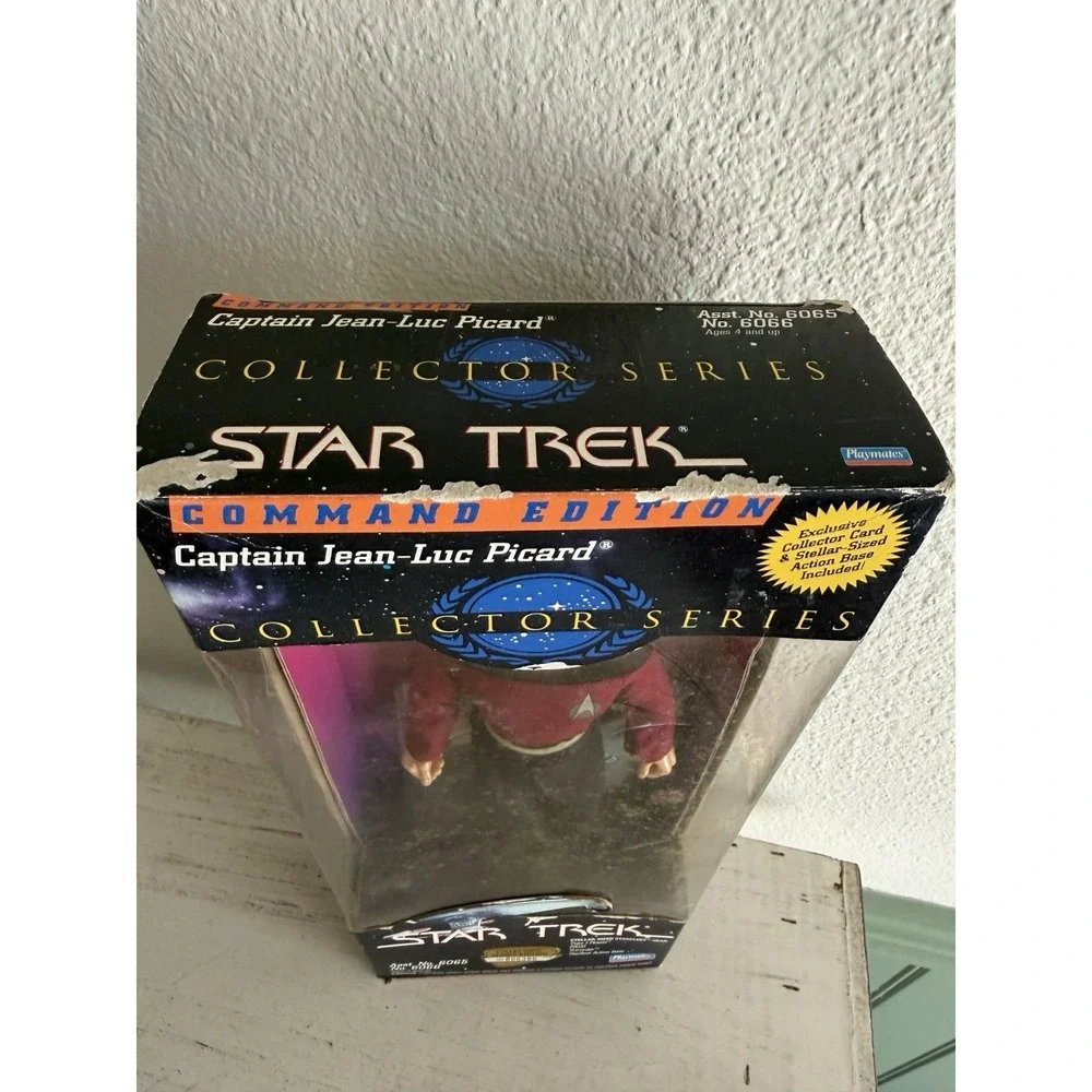 Star Trek The Next‎ Generation Command Edition Captain Jean-Luc Picard 9